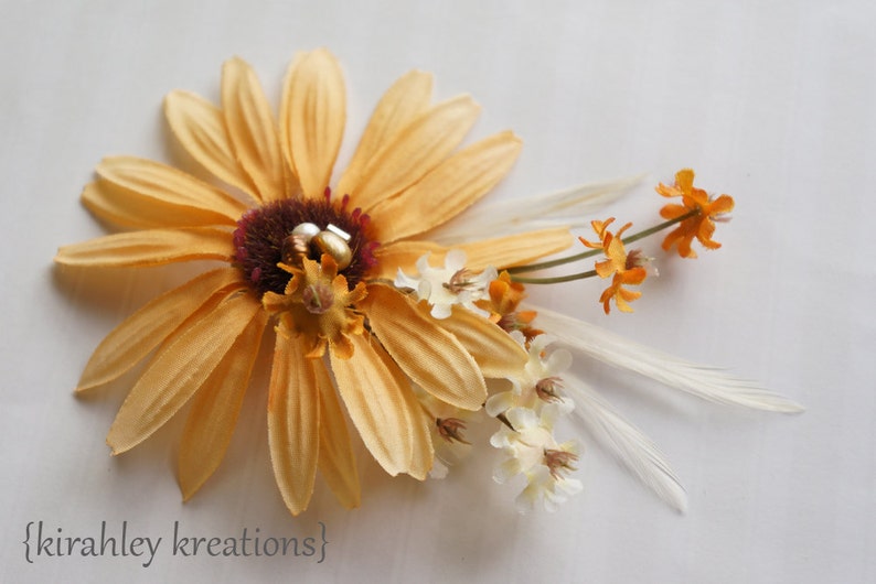 Rustic DAISY Flower Boho Bride Hair Clip SHIP READY Autumn Fall Wedding Bridal Hairpiece Blooms Headpiece Ivory Feathers Freshwater Pearl