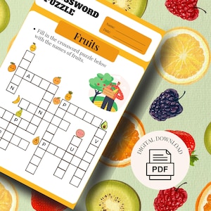 Peut inclure: Un jeu de mots croisés numérique au format PDF intitulé "Fruits", avec une grille de mots croisés, des instructions et un espace pour un nom et une date. L'image est ornée d'illustrations de divers fruits.