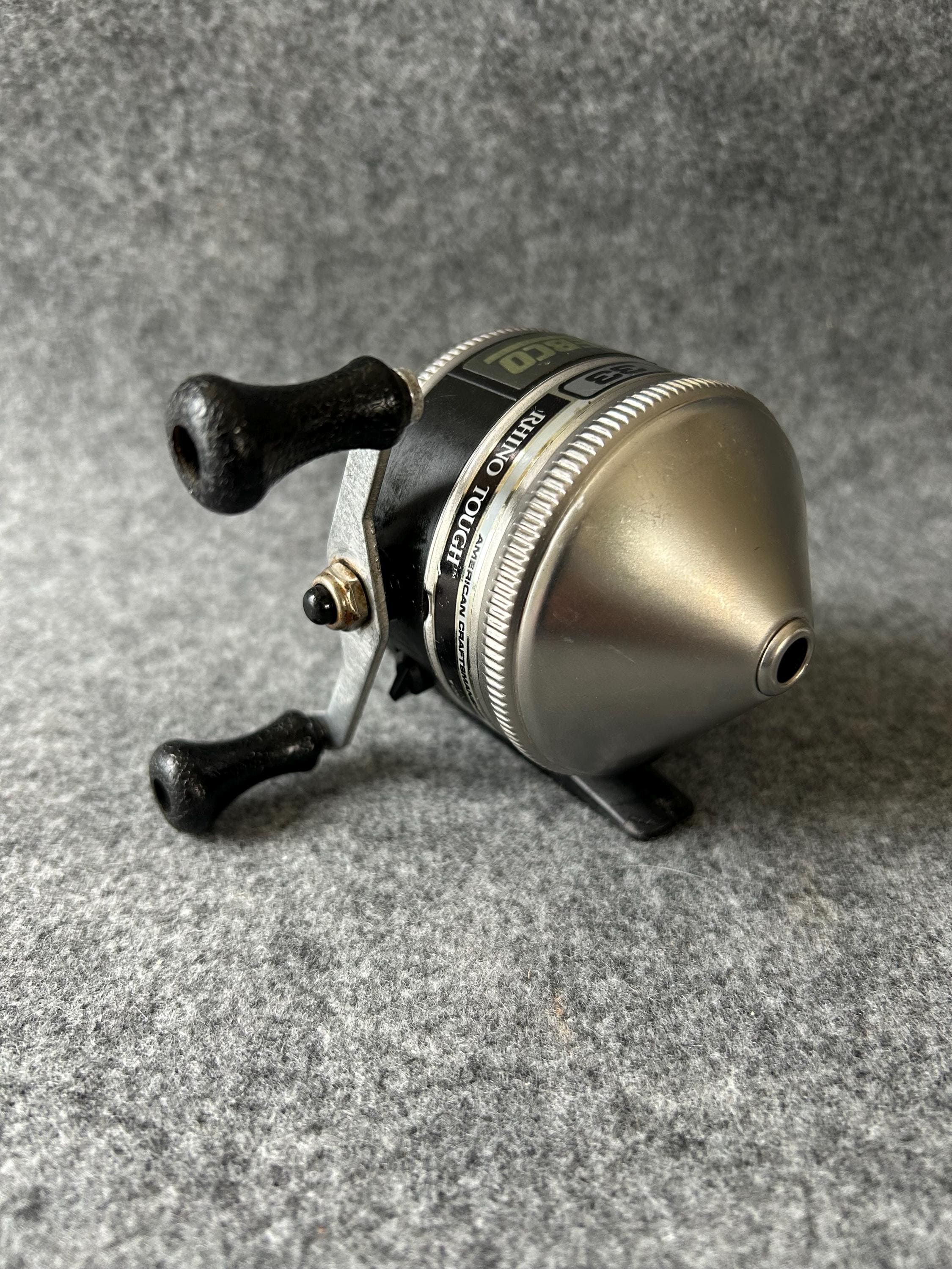 Moulinet de pêche ancien Zebco 202 MADE IN USA