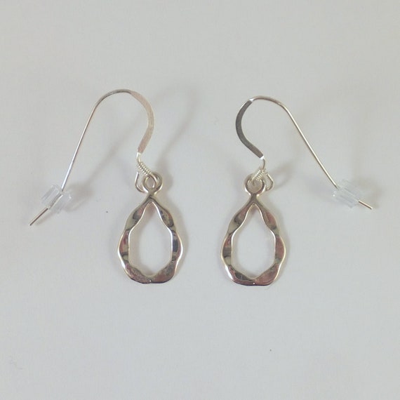 Open Teardrop Raindrop Wire Earrings Sterling Silver Open Teardrop Raindrop Wire Earrings Sterling Silver
