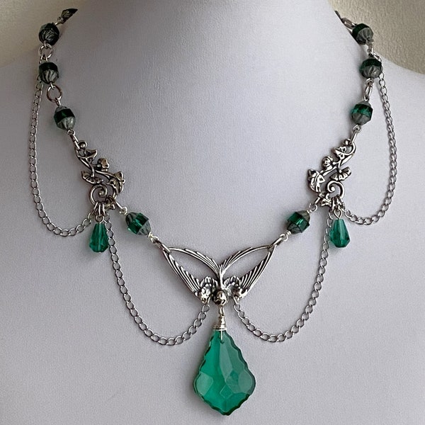 Emerald Green Swallow Bird Festoon Necklace