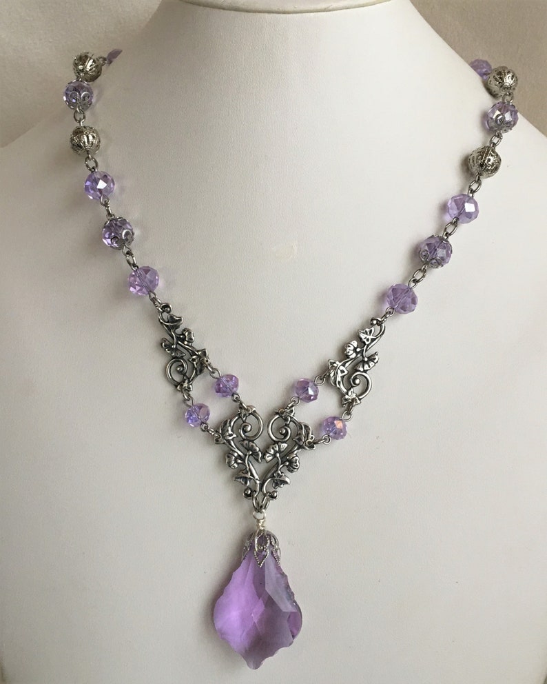 Czech Bohemian Style Color Change VioletPeriwinkle Glass and Antique Silver Pendant Necklace