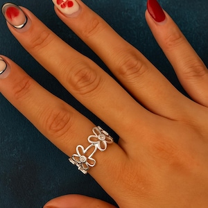 Dainty Sterling Silver Flower Ring: Adjustable Floral Design