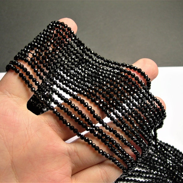 Black Spinel - 3mm faceted round beads  full strand - 136 beads - AA Quality - WHOLESALE DEAL - PG66