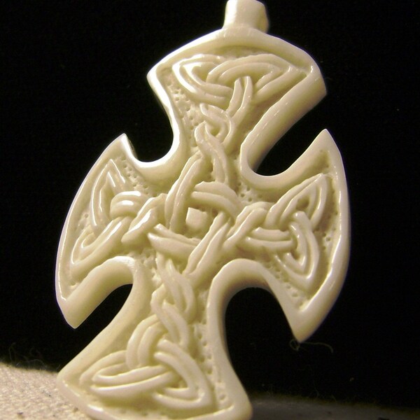 bone pendant,celtic cross