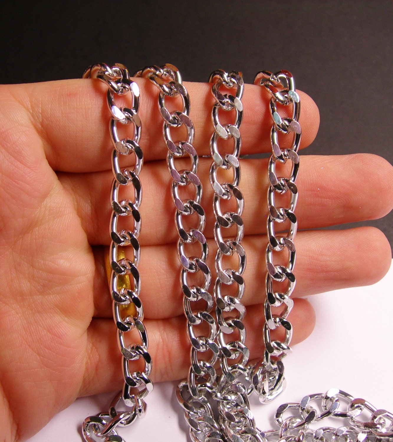 Silver chain lead free nickel free won't tarnish 1 meter 3.3 feet