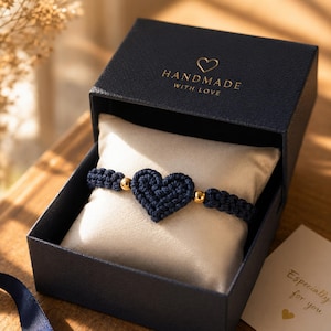 Elegant Crochet Heart Bracelet Pattern - DIY Macrame Inspired Jewelry - Instant Download PDF Guide for Handmade Gift