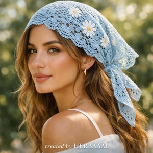 Patrón de pañuelo de ganchillo floral premium | Pañuelo triangular bohemio en PDF | Tutorial sencillo para pañuelo de flores para el cabello