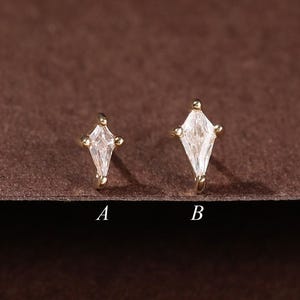 14K Solid Gold Kite CZ Flat Back Earring/Zircon Cartilage Threadless Push Pin Piercing/Lobe Helix Conch Tragus Labret Stud/Clear CZ Jewelry