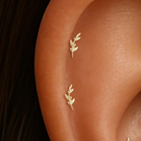14K Solid Gold Leaf Shaped Helix Push Back/Gold Branch Tragus Cartilage Stud/Plant Conch Threadless Push In/Fern Leaf Nose Labret Piercing