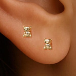 14K Solid Gold Teddy Bear Helix Push Back/Animal Tragus Stud/Earlobe Conch Flat Back/Gold Bear Cartilage Earring/Threadless Push In Stud