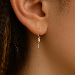 14K Solid Gold Dangle Cable Chain Charm/Double Round Gemstone Clicker Pendant/Gold Cartilage Tragus Accessory/Sparkly Chain Conch Piercing