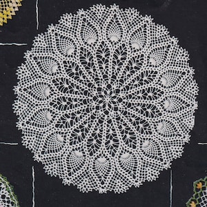 Vintage Crochet Digital Pattern For 21 Inch Round Pineapple Doily Pattern PDF