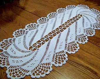 Vintage Crochet PDF Pattern for Oval Pinwheel Doily Runner Centerpiece Home Decor Alice Brooks INSTANT DOWNLOAD