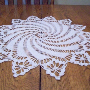 Vintage PDF Pattern Crochet Pinwheel Doily in 3 Sizes Instant Download