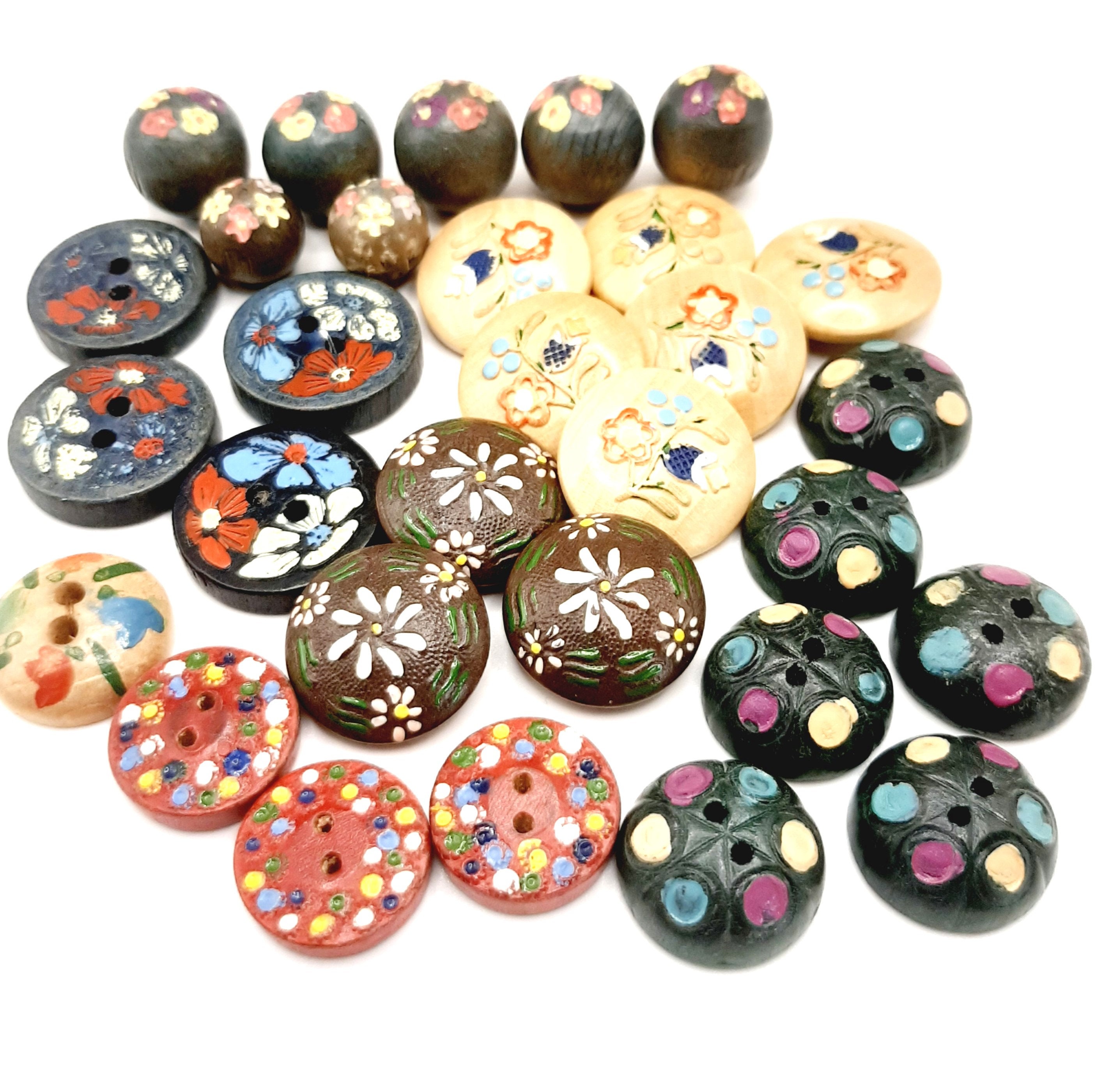 200 Pcs Big Bright Buttons Craft Buttons 1.2 Inch Kids Vivid Colors Large  Buttons Plastic Assorted Buttons Cute Shape Colorful Buttons Toys for Arts