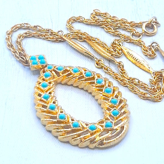 Goldtone & Turquoise Glass Necklace... Wreath Pen… - image 1