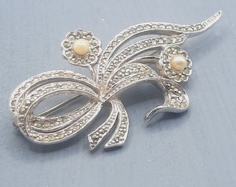 c.1950s Marcasite Leaf Brooch... Little Flower Clusters... Faux Pearl... Signed SPHINX