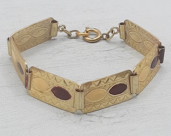 c.1950s Pulsera de metal dorado... Paneles Art Déco... Esmaltes marrón crema