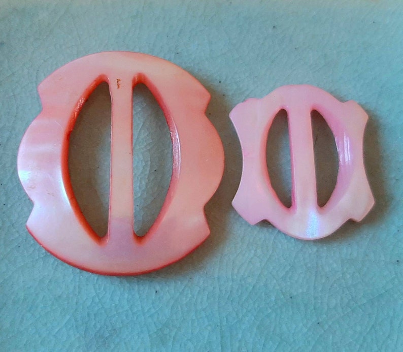 2x Pink Indefinitely Mother of Pearl Smal Buckles... Sliders... Carved Year-end gift Ornate