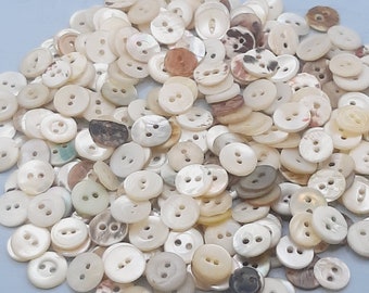 200x Vintage Mother of Pearl Buttons... Small Shirt Buttons... 10-14mm Mixed Lot... Bulk Destash