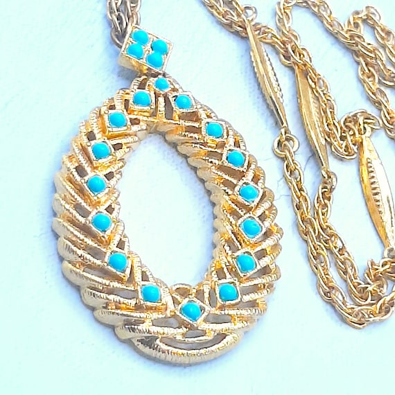 Goldtone & Turquoise Glass Necklace... Wreath Pen… - image 2