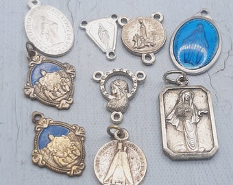 9x Vintage Catholic Religious Charms... Mixed Small Pendants... Various Saints Crucifix Cross Connectors etc.... Silvertone Enamel Etc.
