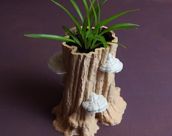 3D Printed Mushroom Tree Stump Planter, Cottagecore | FUNGEE