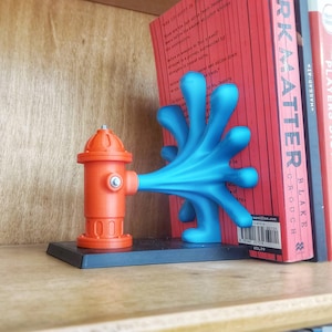 Fire Hydrant Bookend – Cartoon-Inspired 3D Printed Decor, Playful Office Organizer, Kids' Room or Dog Lover Gift Idea