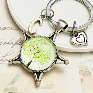 Silver tree keyring gift, Glass cabochon keychain for mom ,Family tree keyring, Tree of life keyring,Initial keychain, Keyring personalized,
