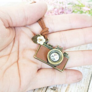 Tan Leather Camera Necklace for Photographer image 3