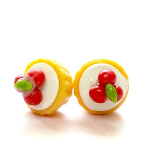 Cupcake Earrings, Cupcake Post, Miniature Food Jewelry, Food Jewelry, Miniature Food,Polymer Clay Food Charm