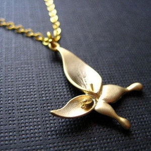 Gold orchid necklace gift for her-Wedding jewelry for bridesmaid gift-Flower necklace gift for mom-Orchid flower jewelry-Floral necklace