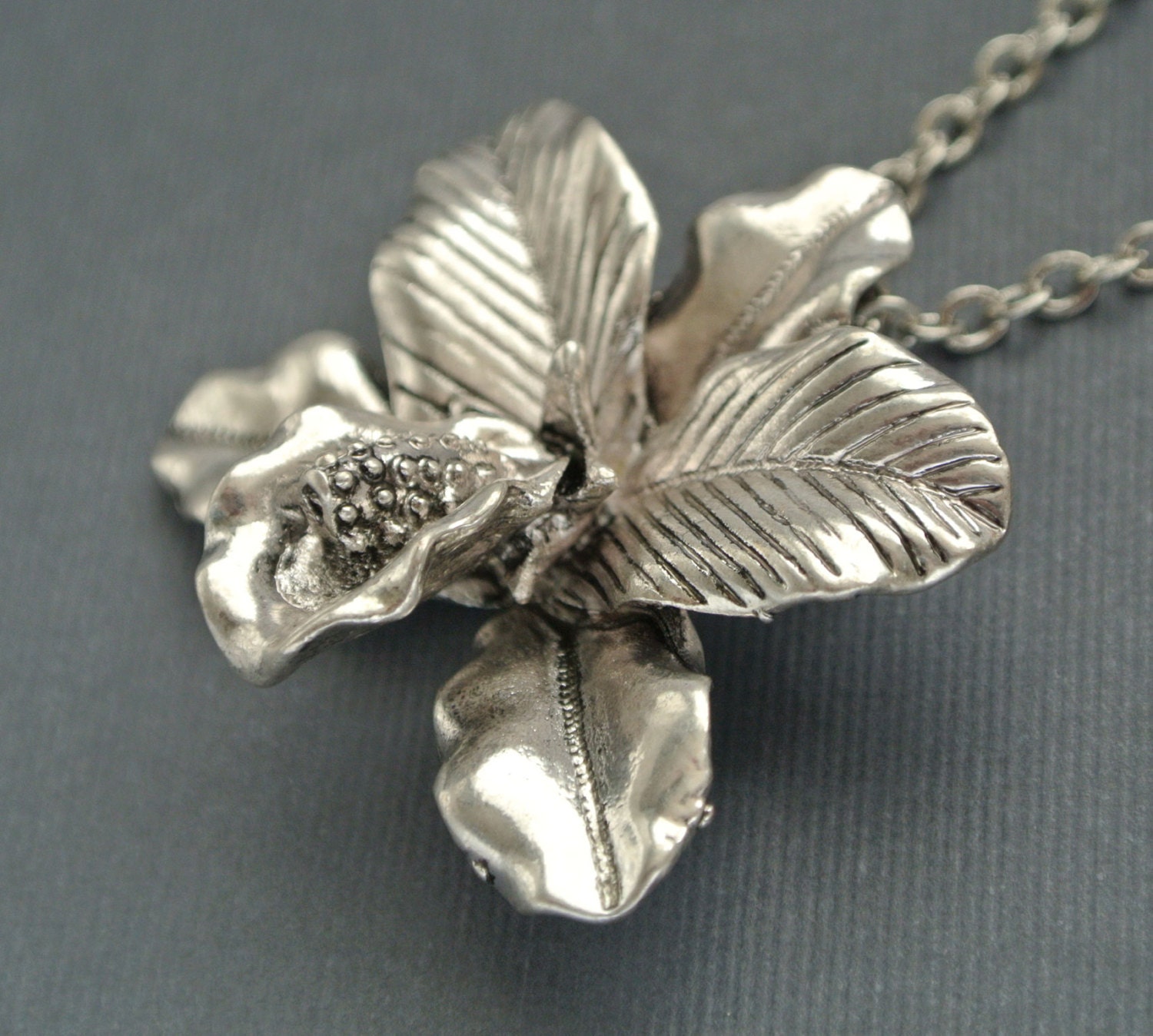 Risis orchid pendant - Etsy 日本