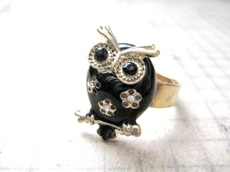 Black Owl Ring image 2