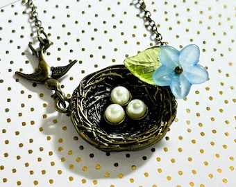 Delicate Nature-Inspired Sparrow Bird Nest Pendant Necklace – Unique Gift for Mom & Women. Birthday Gift, Christmas Gift