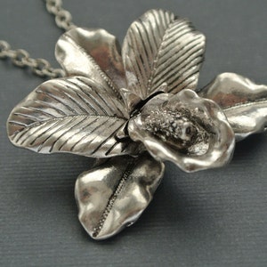 Antique style silver color orchid flower necklace gift for her-Flower necklace gift for mom-Orchid jewelry-Wedding jewelry Floral gift image 3