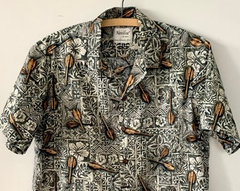 Hawaiian Luau Men’s Tiki Shirt . Vintage 1990s Naniloa by Lamco Made in Hawaii Cotton Tropical with Oars Print Button Down Shirt . Men’s Med