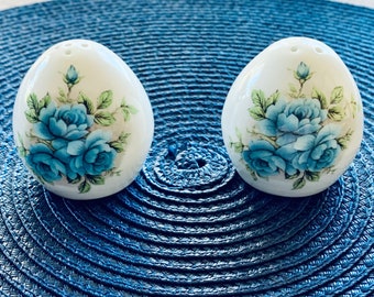 1950s Blue Floral Bone China Salt & Pepper Shaker Set . Vintage 50s 60s Egg Shape SANDFORD Fine Bone China Made in England