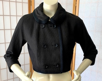 1940s Wool Houndstooth Tweed Suit Jacket Top  Vintage 40s 50s Double Breasted Short Cropped Blazer Top . WWII Era Wool Suit Top . Size Small