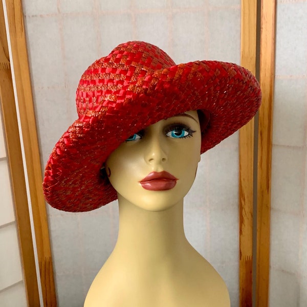 1950s Red Cowgirl Style Fedora Hat . Vintage 50s 60s Woven Raffia Straw Hat .  Short Brimmed Hat . Size Small