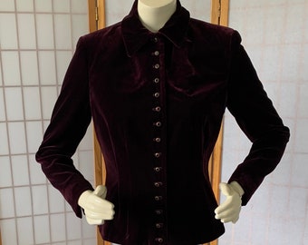 1990s RALPH LAUREN Victorian Style Velvet Burgundy Wine Suit Top . Vintage 90s Beautiful Velvety Fitted Blazer with Mini Buttons . Size 6