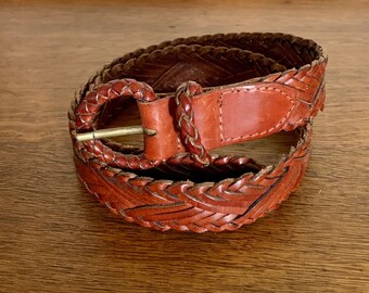 Eddie Bauer Brown Leather Woven Belt Size M Classic Casual Style Made in USA Women main image 4