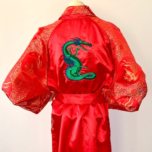 Vintage Red Asian Kimono Green Dragon Robe. 1970s 80s Long Chinese Japanese Silk Satin Robe . One size