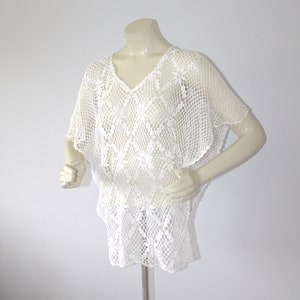 1960s 70s Short Sleeves Lacey Rayon Knit Semi Sheer Blouse Top Asian Ivory White Lace Cardigan Sweater Small