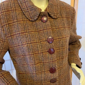 1960s Mod Plaid Tweed Wool Peacoat . Vintage 60s Tan Brown with Burgundy Red & Green Plaid Awesome Warm and Wool Coat Size 10 Medium Women's