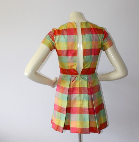 1960s SHANTUNG SILK Mini Dress . Vintage 60s MOD … - image 4