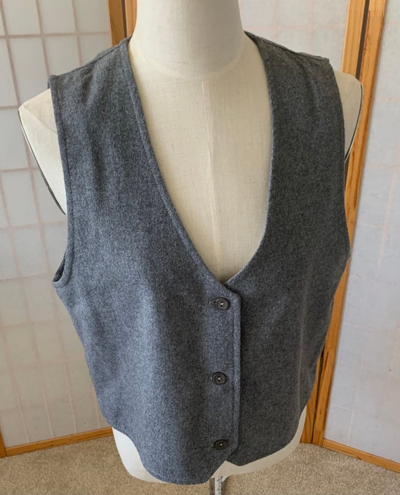 1970s Gray Wool Blend Vest . Vintage 70s 80s donn… - image 8