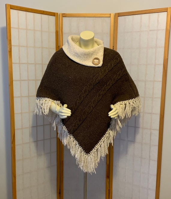 1970s Boho Hippie Wool Poncho . Vintage 70s Brown and Beige 1970s Boho Hippie Wool Poncho . Vintage 70s Brown and Beige