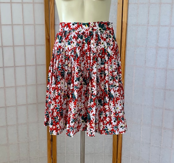 Mini Pencil Vintage Embroidery Floral Paisley Beaded Bodycon Scallop Hem Short Party Skirt